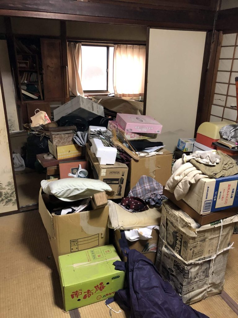 大阪府茨木市のゴミ屋敷・汚部屋の片付け・不用品回収の事例